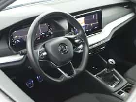 Škoda Octavia (2021) thumbnail 3