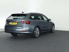 Škoda Octavia (2021) thumbnail 8