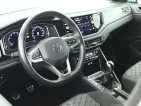 Volkswagen Taigo thumbnail 3