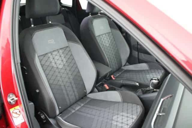 Volkswagen Taigo (2025) thumbnail 2