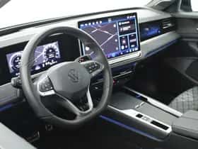 Volkswagen Passat (2025) thumbnail 3