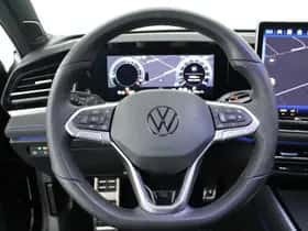 Volkswagen Passat thumbnail 22