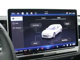 Volkswagen Passat thumbnail 45