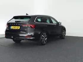 Škoda Octavia (2021) thumbnail 10