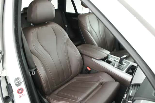 BMW X5 (2017) thumbnail 2
