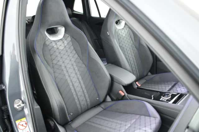 Volkswagen Tiguan (2026) thumbnail 2