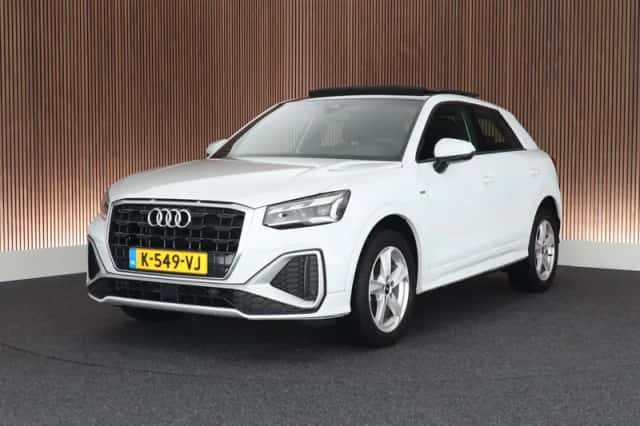 Audi Q2 (2021) thumbnail 1