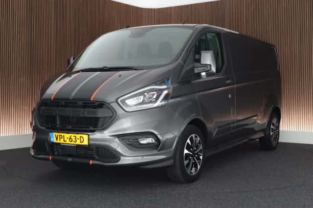 Ford Transit Custom (2022) thumbnail 1