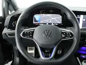 Volkswagen Golf (2023) thumbnail 16