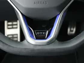 Volkswagen Golf (2023) thumbnail 17