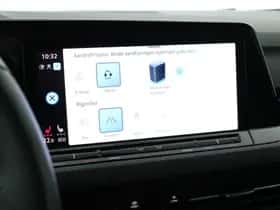Volkswagen Golf (2023) thumbnail 26