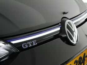 Volkswagen Golf (2023) thumbnail 52