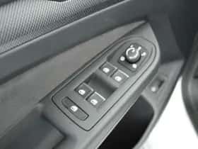 Volkswagen Golf (2026) thumbnail 15