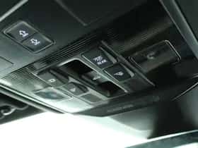 Volkswagen Passat (2022) thumbnail 36