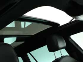 Volkswagen Passat (2022) thumbnail 37