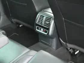 Volkswagen Passat (2022) thumbnail 39
