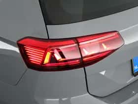 Volkswagen Passat (2022) thumbnail 46