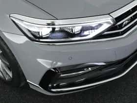 Volkswagen Passat (2022) thumbnail 51