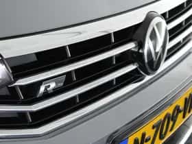 Volkswagen Passat (2022) thumbnail 52