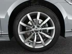 Volkswagen Passat (2022) thumbnail 53