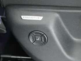 Volkswagen Tiguan (2026) thumbnail 6