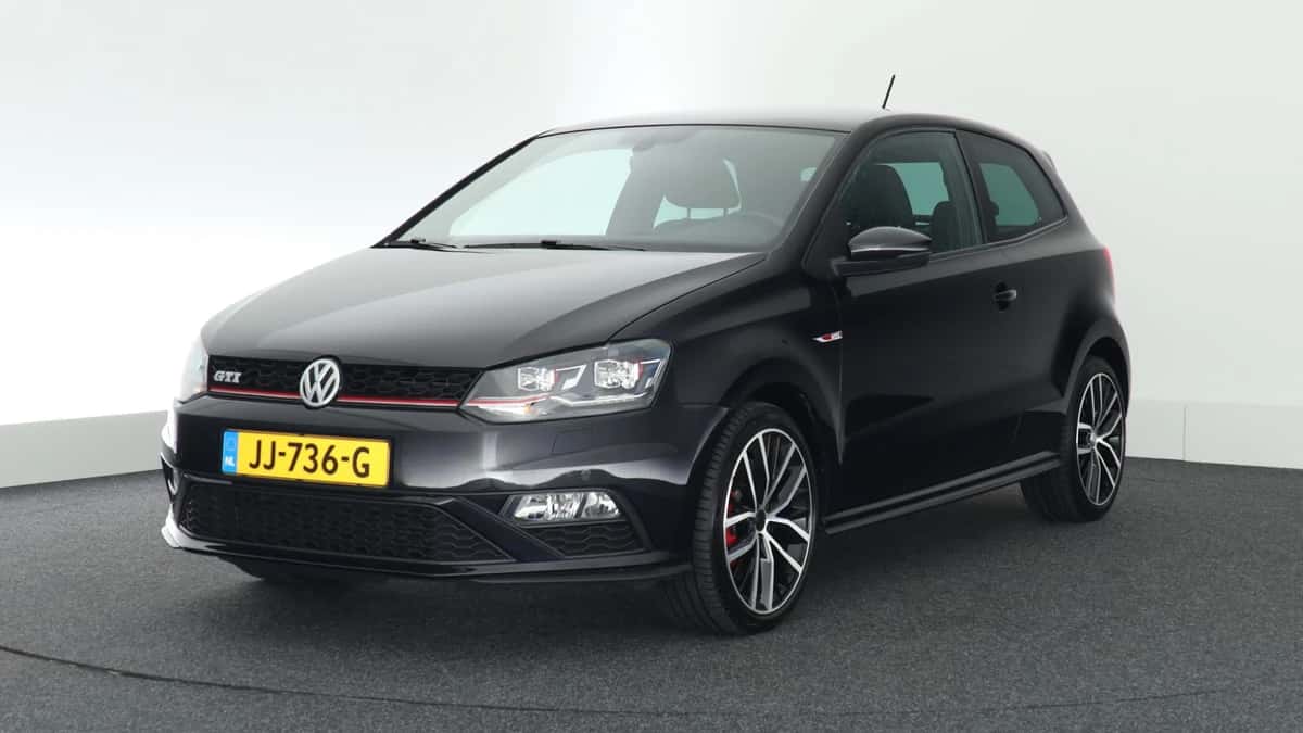 Volkswagen Polo (2016) — foto 1