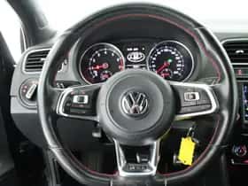 Volkswagen Polo (2016) thumbnail 16