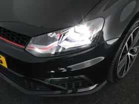 Volkswagen Polo (2016) thumbnail 41
