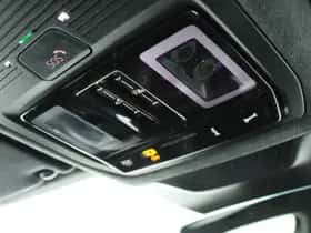 Volkswagen Passat (2024) thumbnail 52