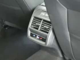Volkswagen Passat thumbnail 56