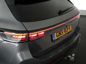 Volkswagen Passat thumbnail 63