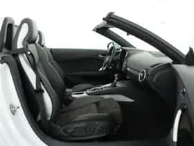 Audi TT (2017) thumbnail 11