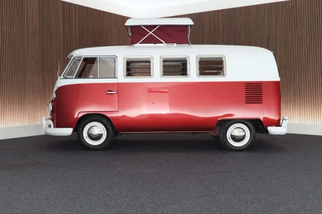 Volkswagen Transporter (1965) thumbnail 2