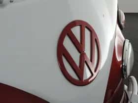 Volkswagen Transporter (1965) thumbnail 5