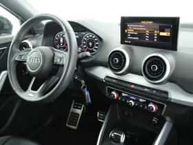 Audi Q2 (2022) thumbnail 3