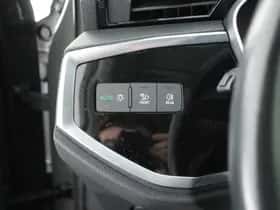 Audi Q3 (2021) thumbnail 15