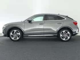 Audi Q3 (2021) thumbnail 6