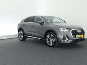Audi Q3 (2021) thumbnail 10