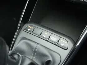 Kia Stonic thumbnail 25