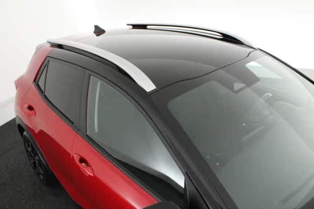 Kia Stonic (2022) thumbnail 5