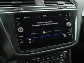 Volkswagen Tiguan (2018) thumbnail 25