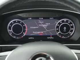 Volkswagen Tiguan (2018) thumbnail 36