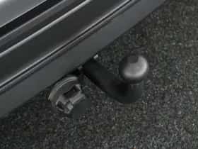 Volkswagen Tiguan (2017) thumbnail 4