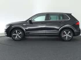 Volkswagen Tiguan (2017) thumbnail 5