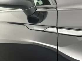 Volkswagen Tiguan (2022) thumbnail 36