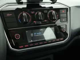 Volkswagen Up! (2019) thumbnail 24