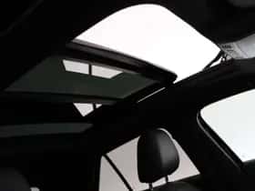 Volkswagen T-Roc (2019) thumbnail 38