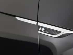 Volkswagen T-Roc (2019) thumbnail 41