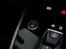 Audi Q4 (2022) thumbnail 5
