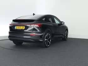 Audi Q4 (2022) thumbnail 8
